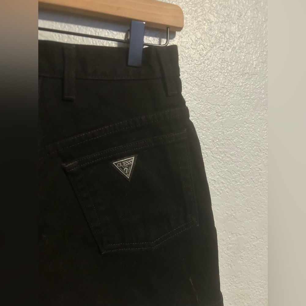 Vintage guess black denim high waisted shorts - Picture 5 of 9